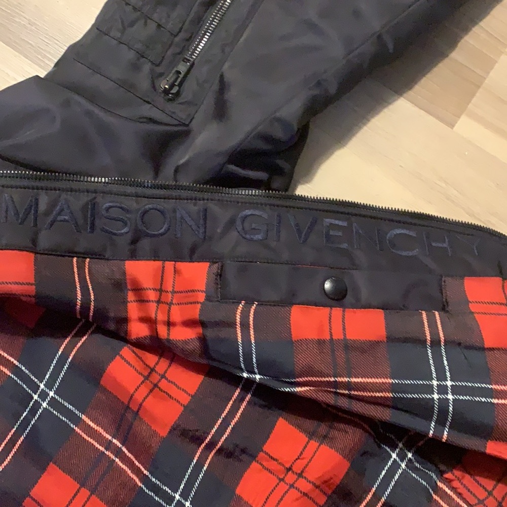 Givenchy navy bomber jacket w/ plaid lining, sz 48 - Picture 10 of 14